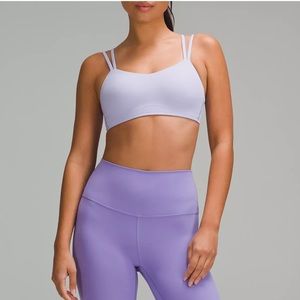 Lululemon Like a Cloud Bra
Light Support, B/C Cup - Lilac Smoke